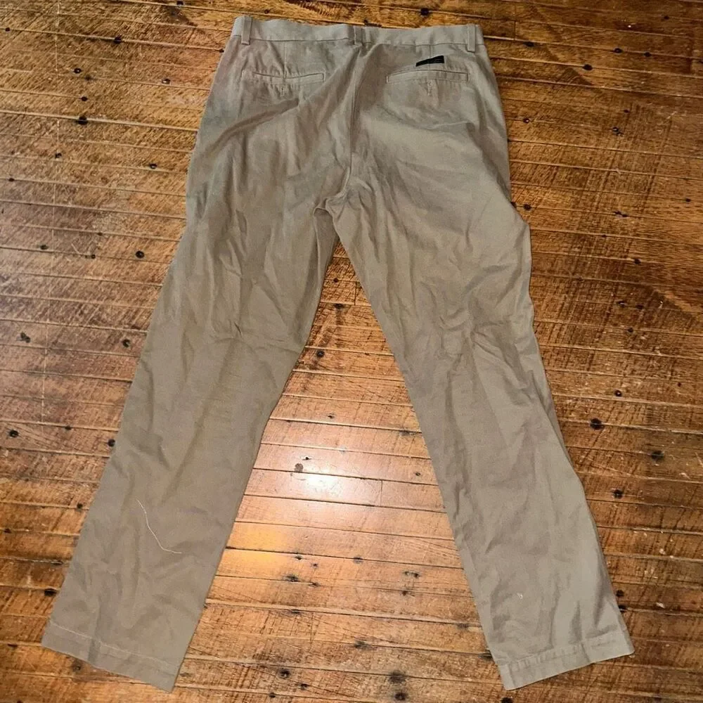 Banana Republic business casual Aiden flat front 34 chino pants